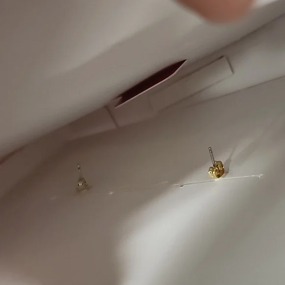 ZARA Barbie Shell Earrings - Picture 9 of 9